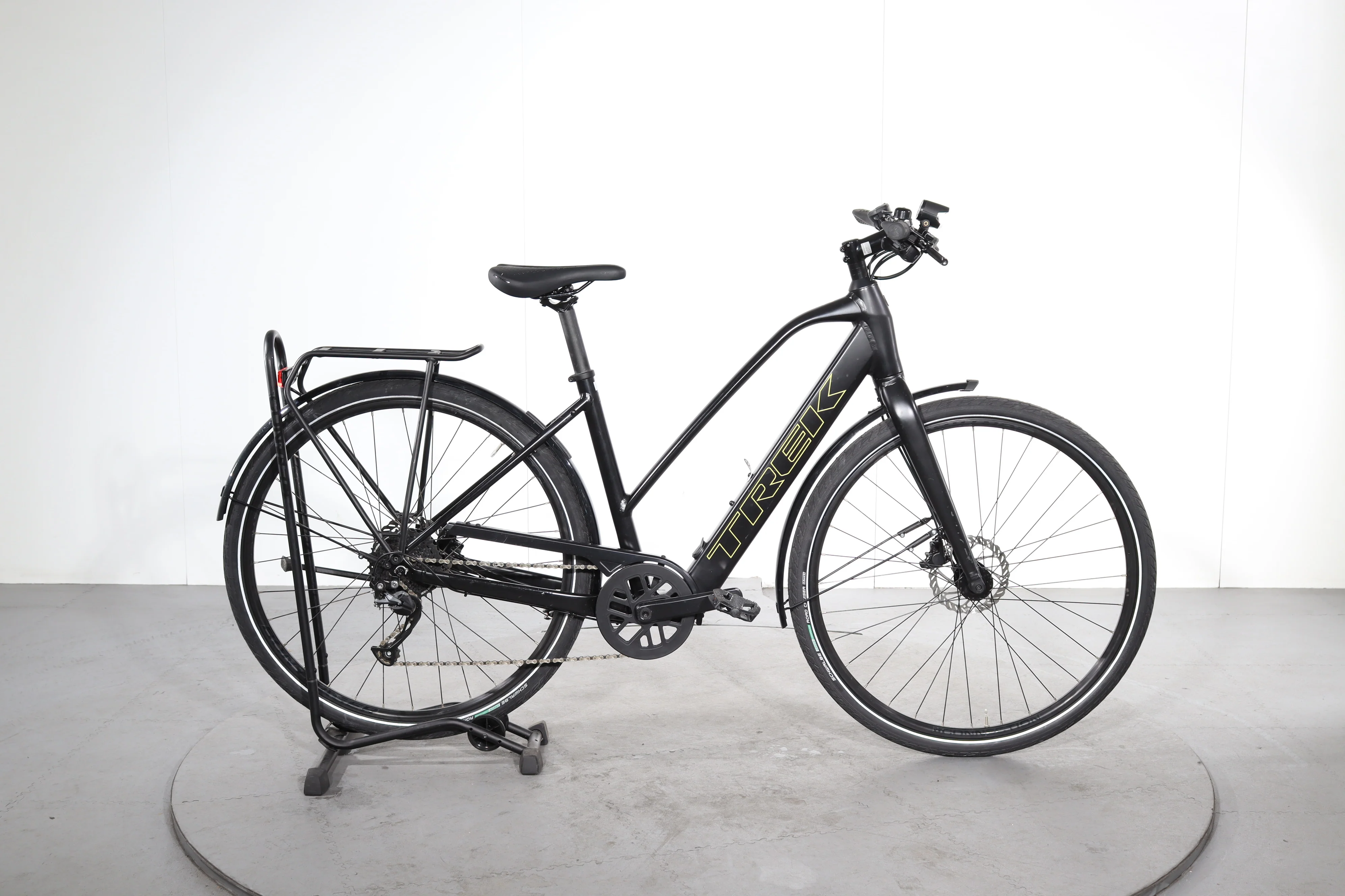 Trek FX+ 2 Stagger - Image 2