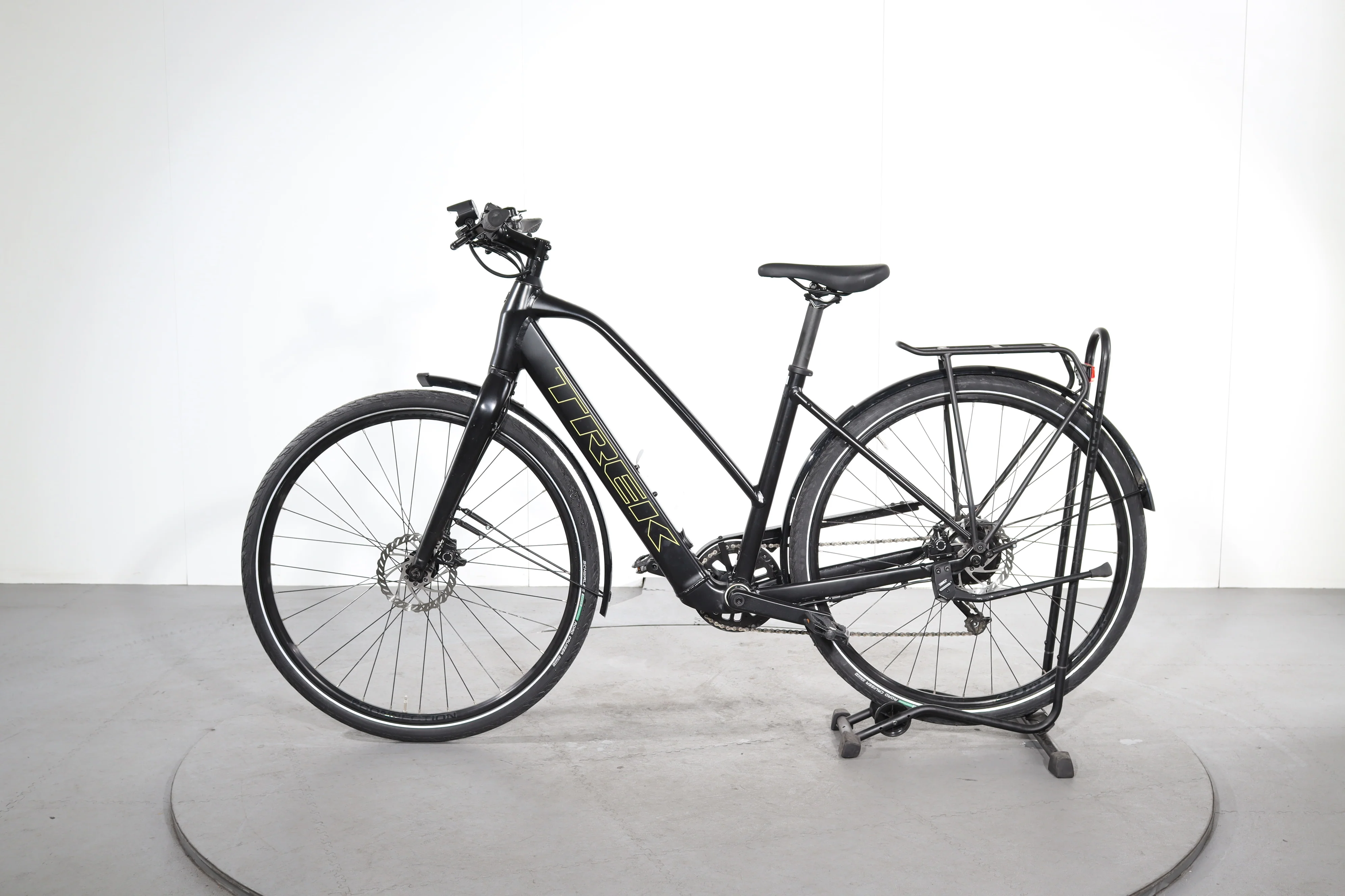Trek FX+ 2 Stagger - Image 4