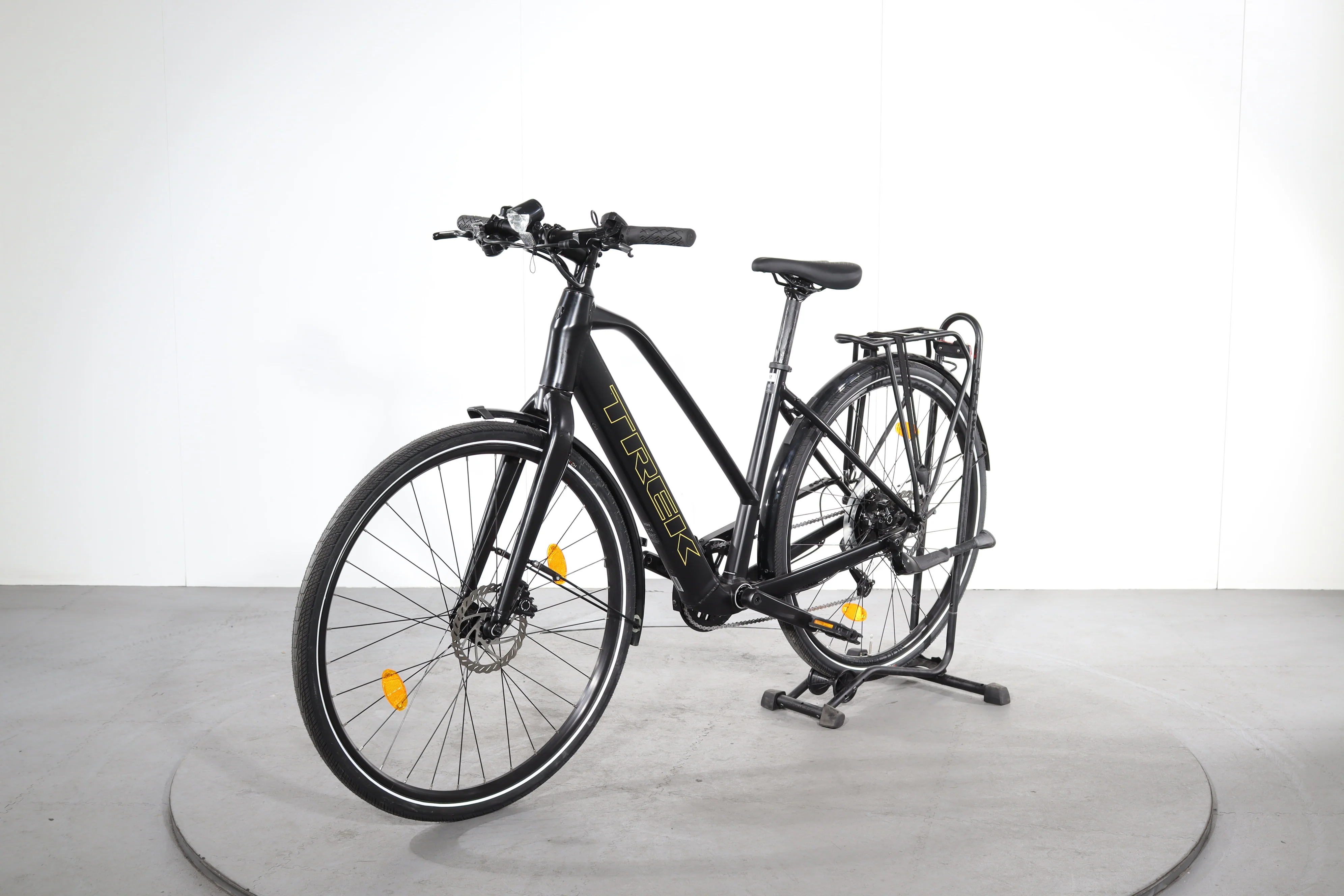 Trek FX+ 2 Stagger - Image 3