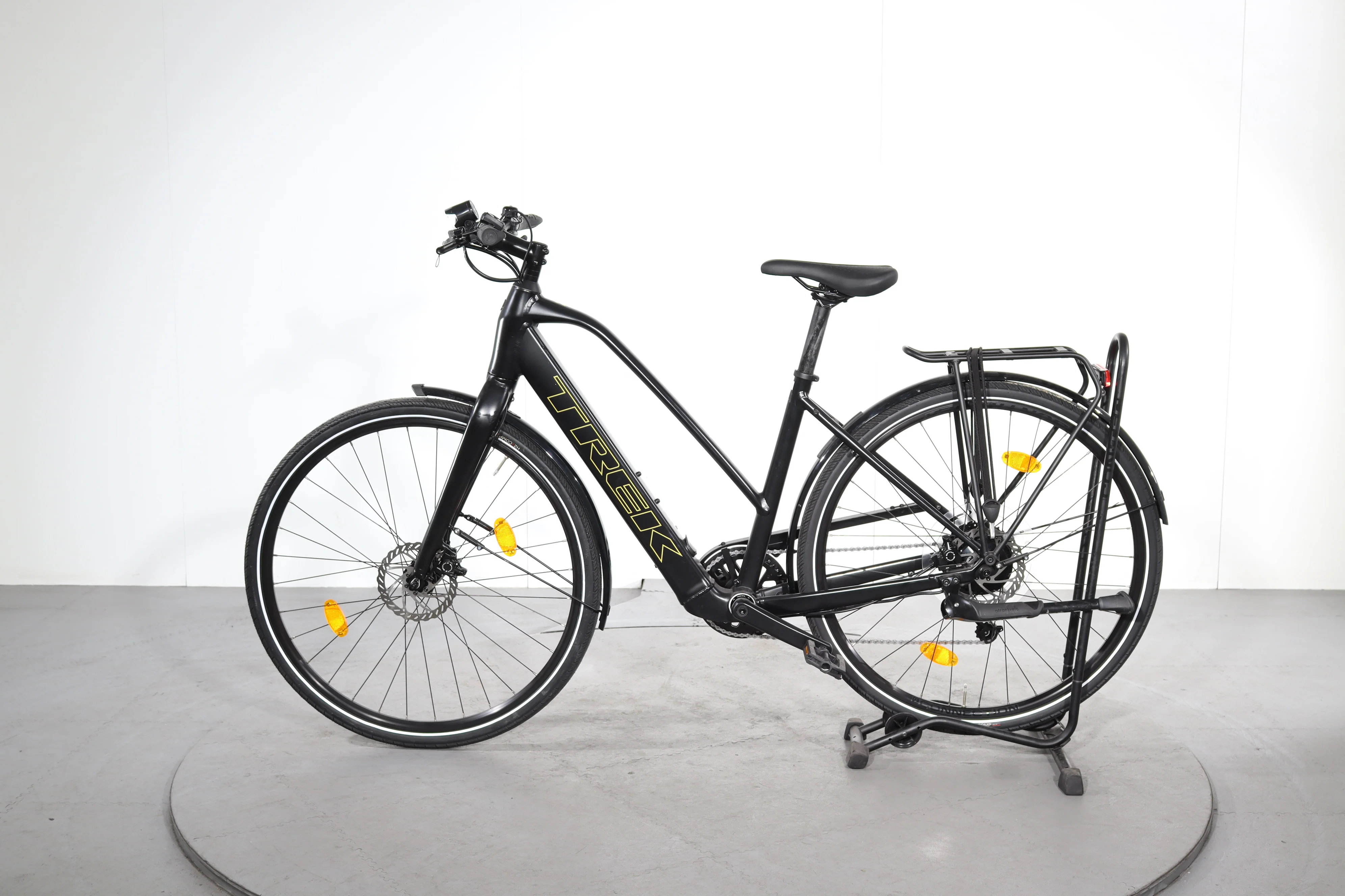 Trek FX+ 2 Stagger - Image 4