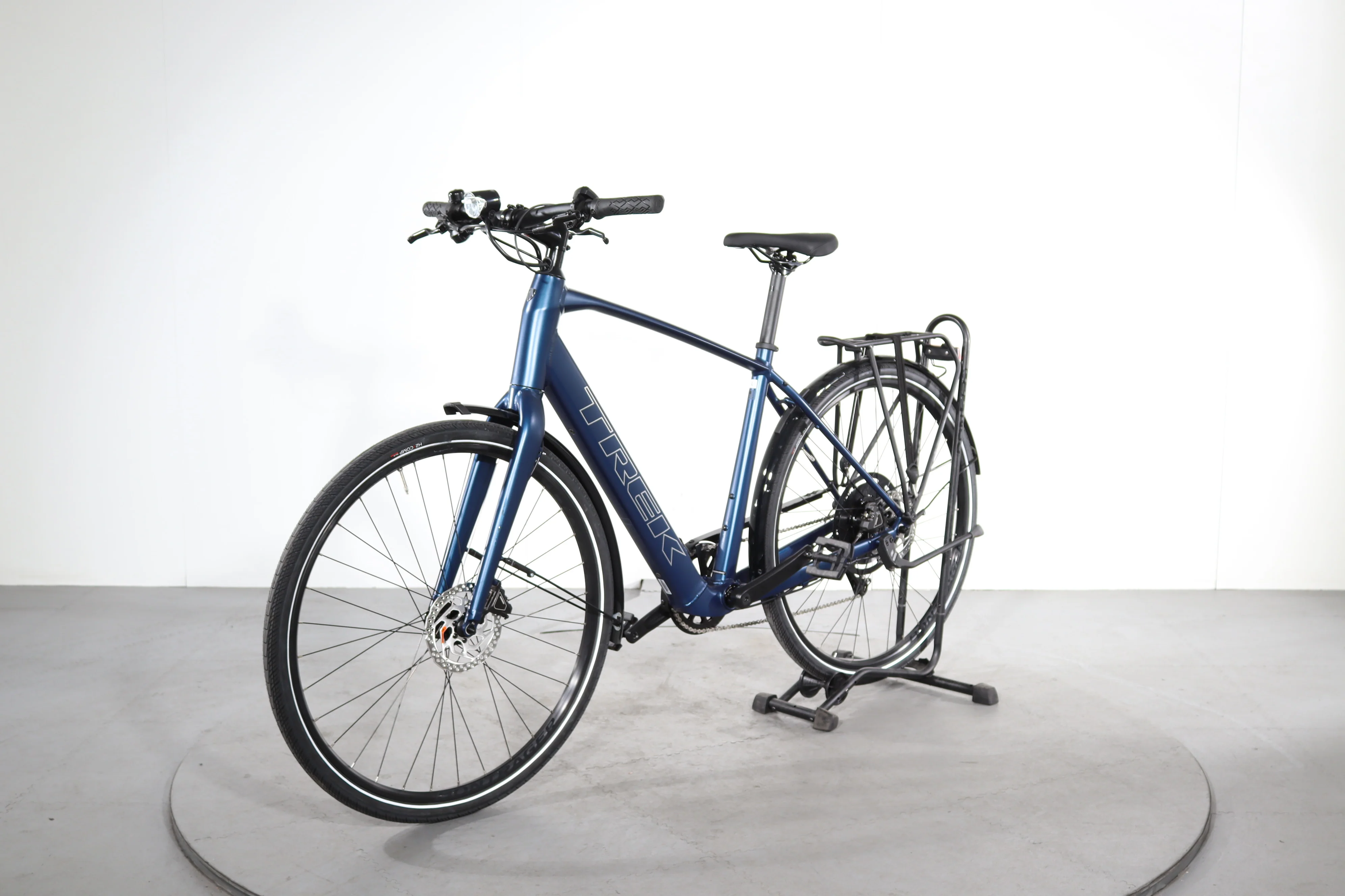 Trek FX+ 2 Stagger - Image 3