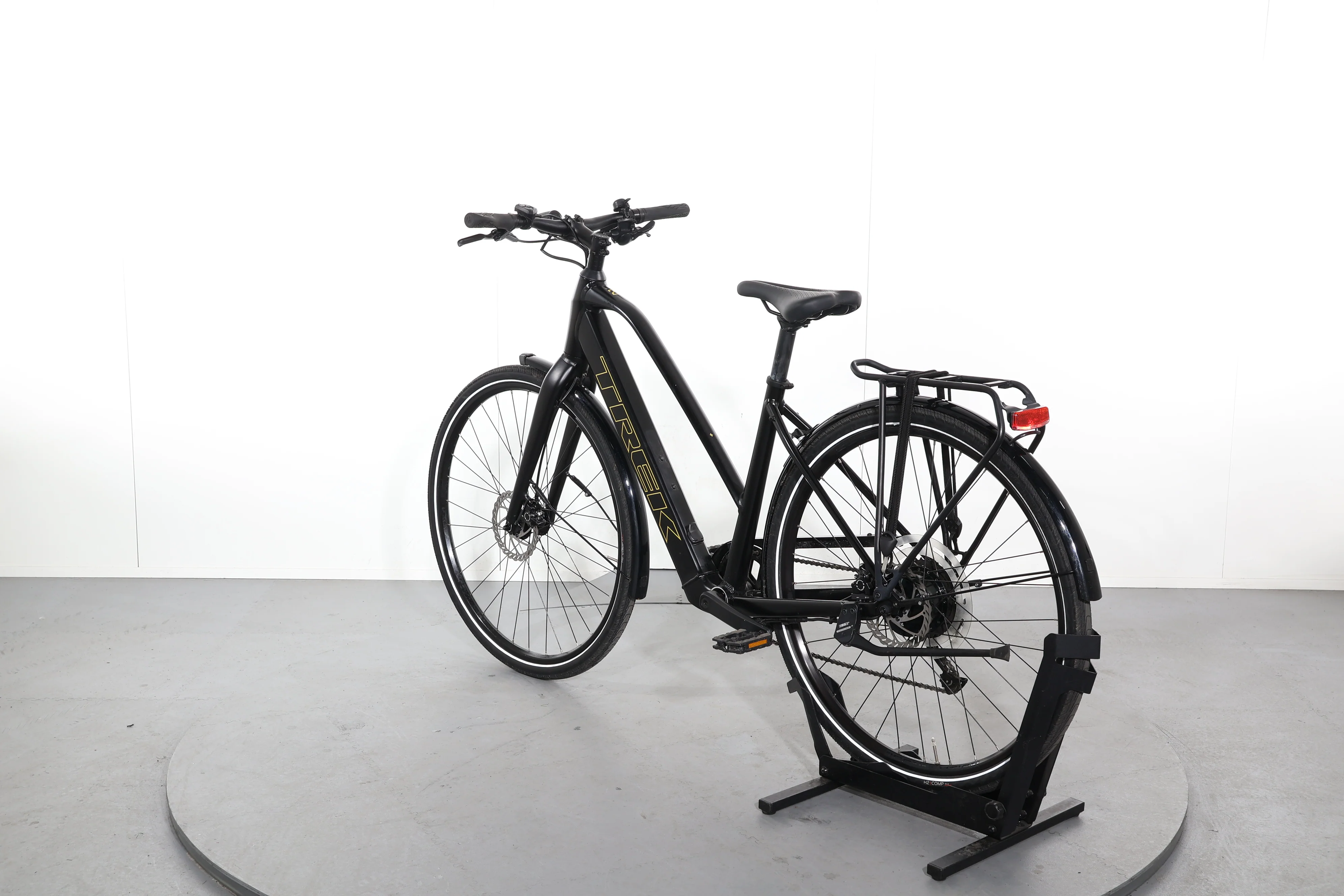Trek FX+ 2 Stagger - Image 5