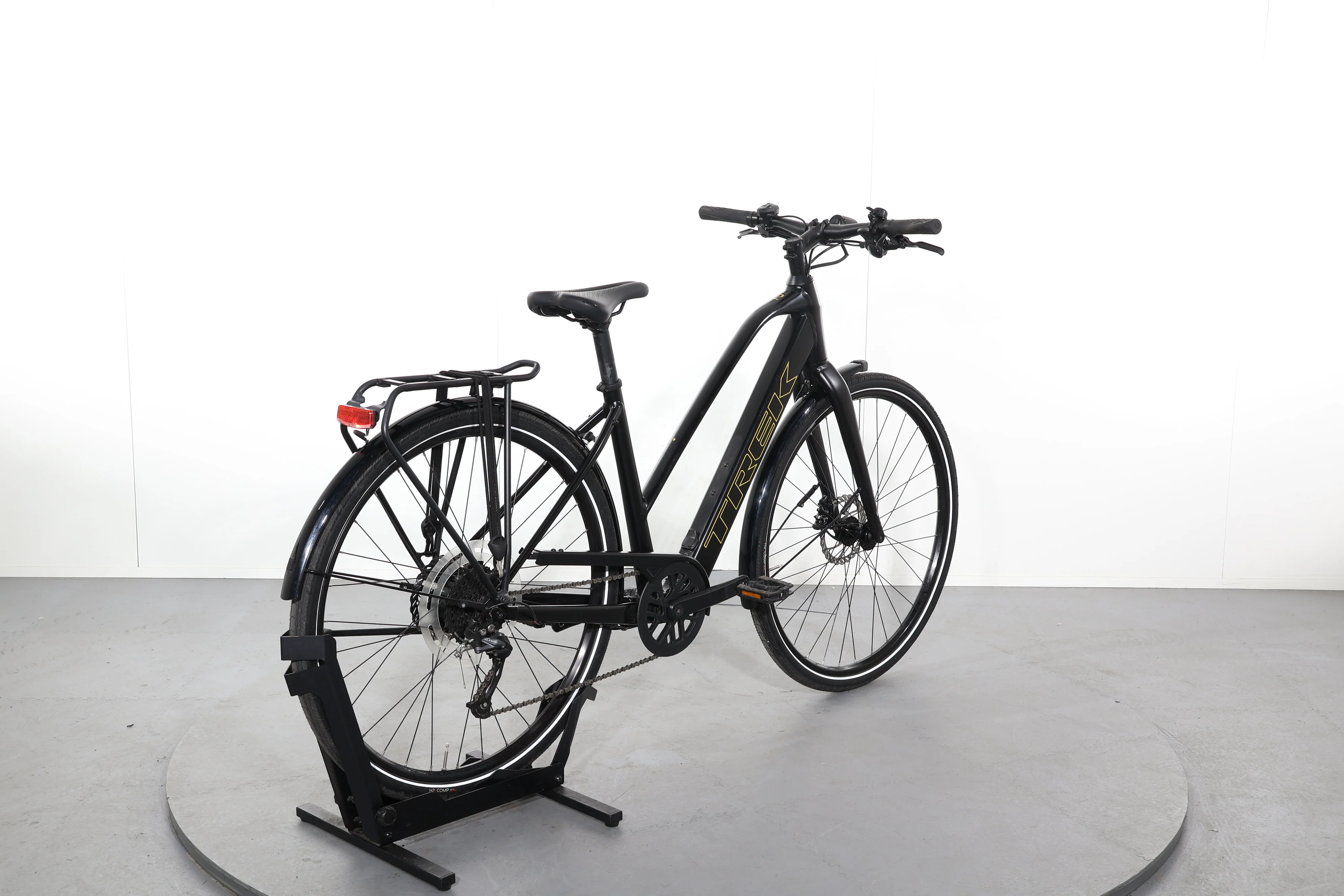Trek FX+ 2 Stagger - Image 6