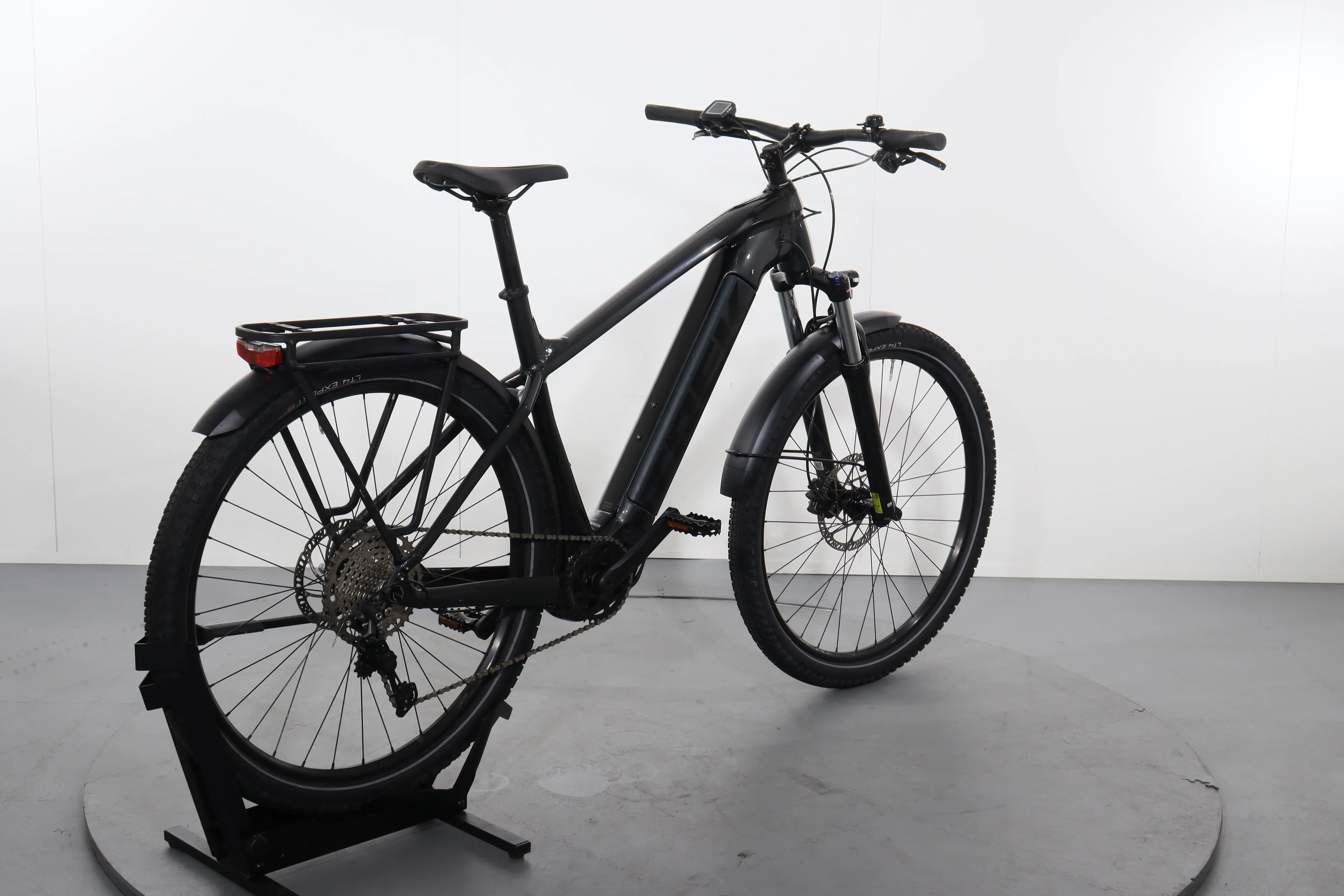 Trek Powerfly FS 4 Equipped - Image 6