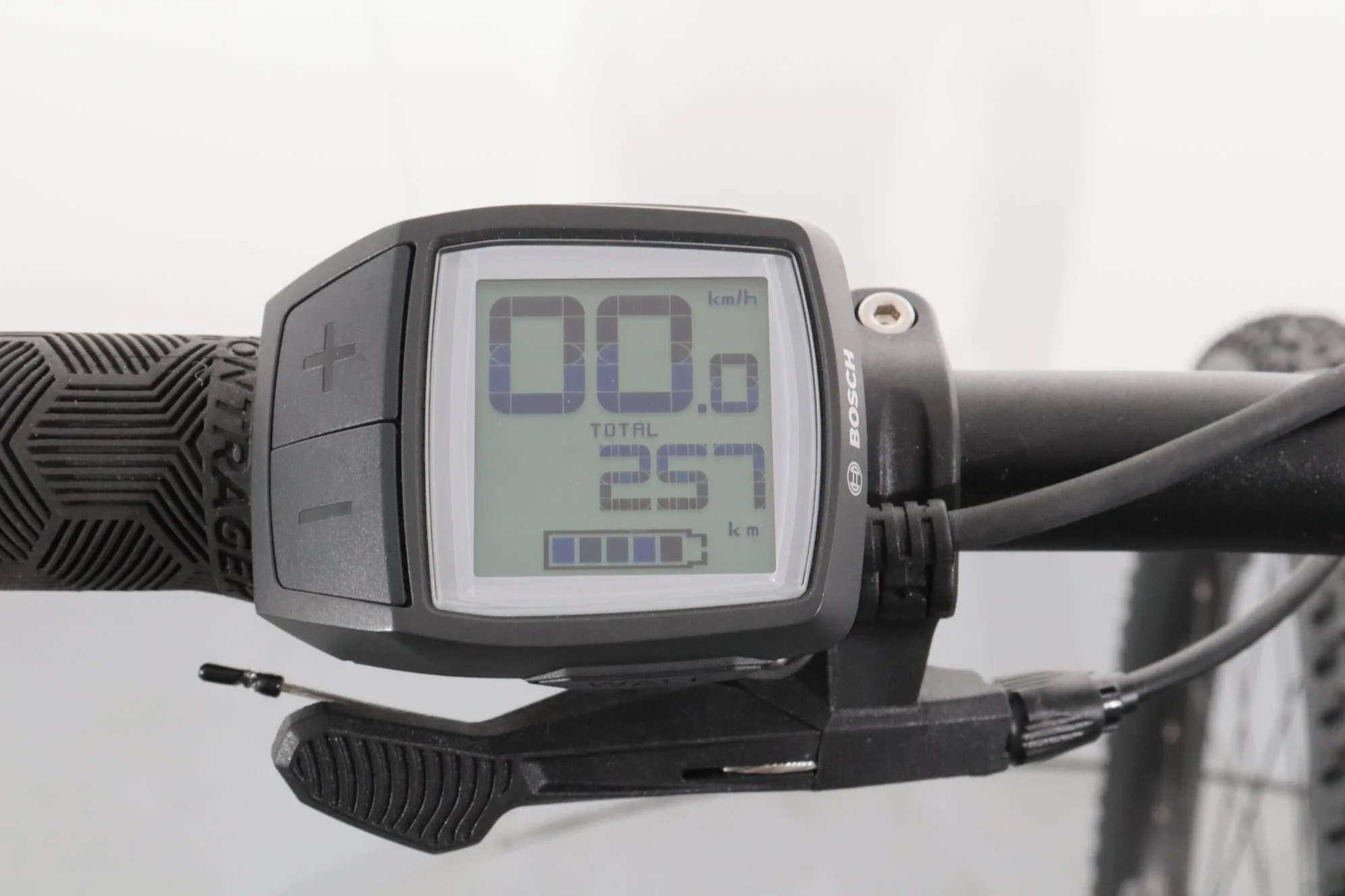Trek Powerfly FS 4 Equipped Gen 2 - Image 12