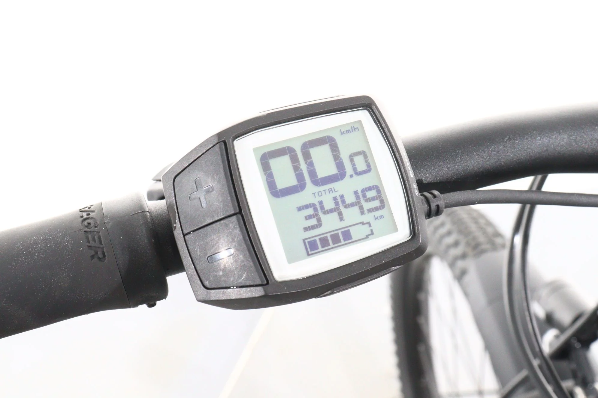 Trek Powerfly Sport 4 Equipped - Image 9