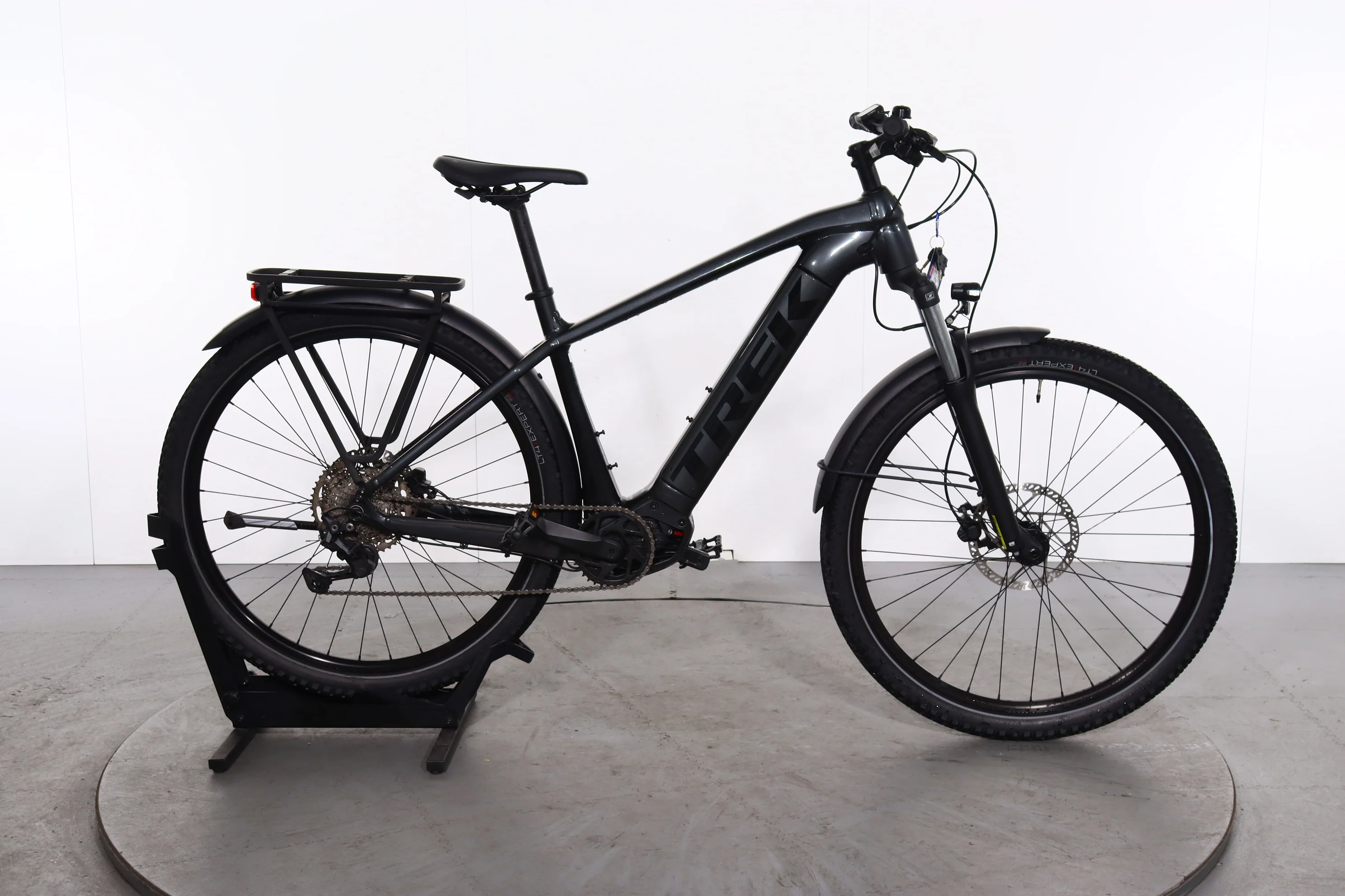 Trek Powerfly Sport 4 Equipped