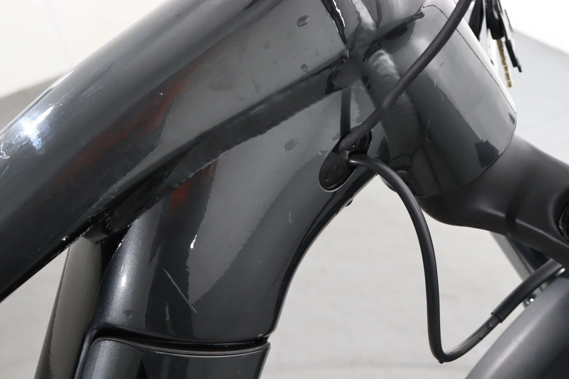 Trek Powerfly Sport 4 Equipped - Image 8