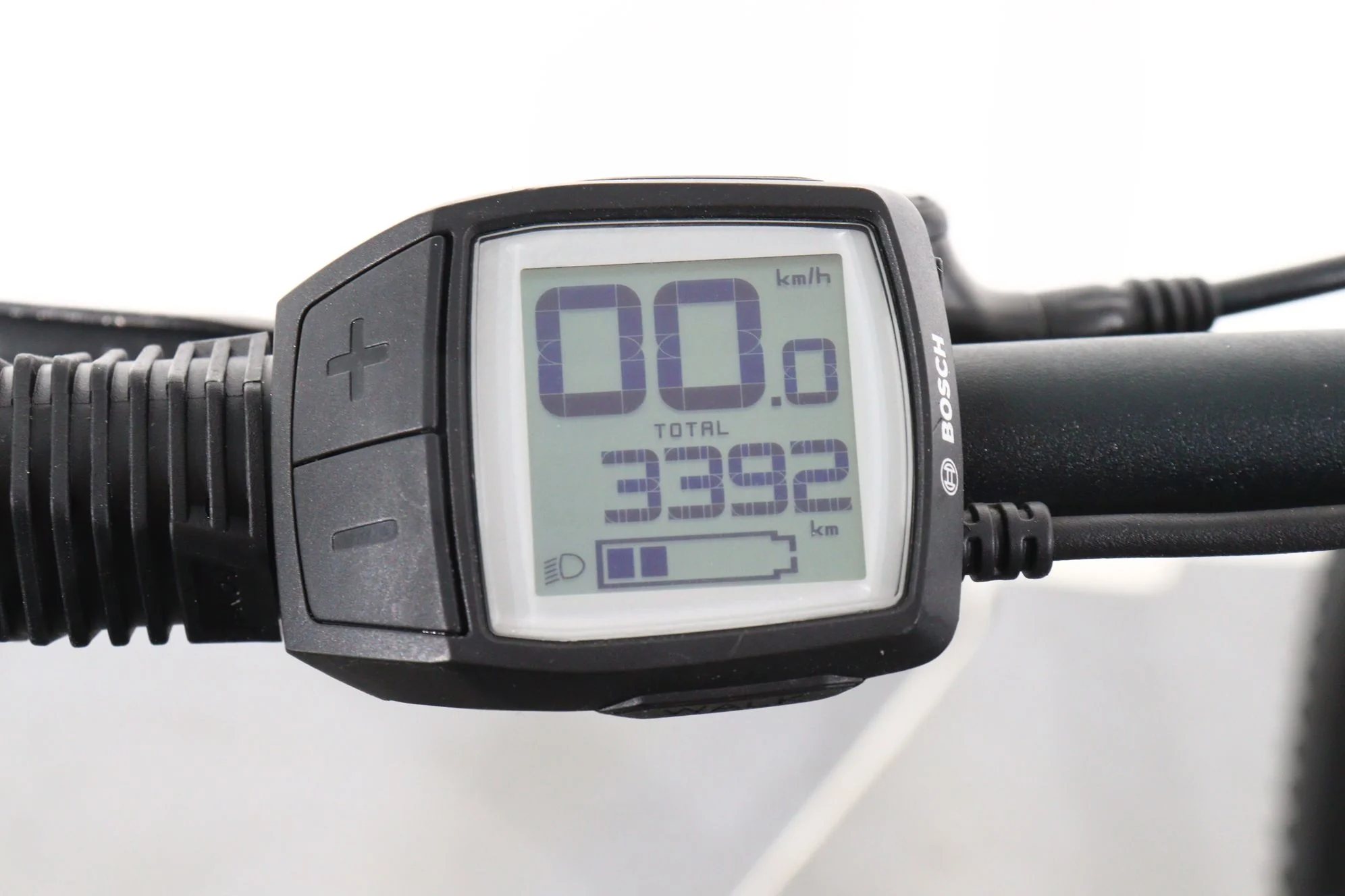 Trek Powerfly Sport 4 Equipped - Image 9