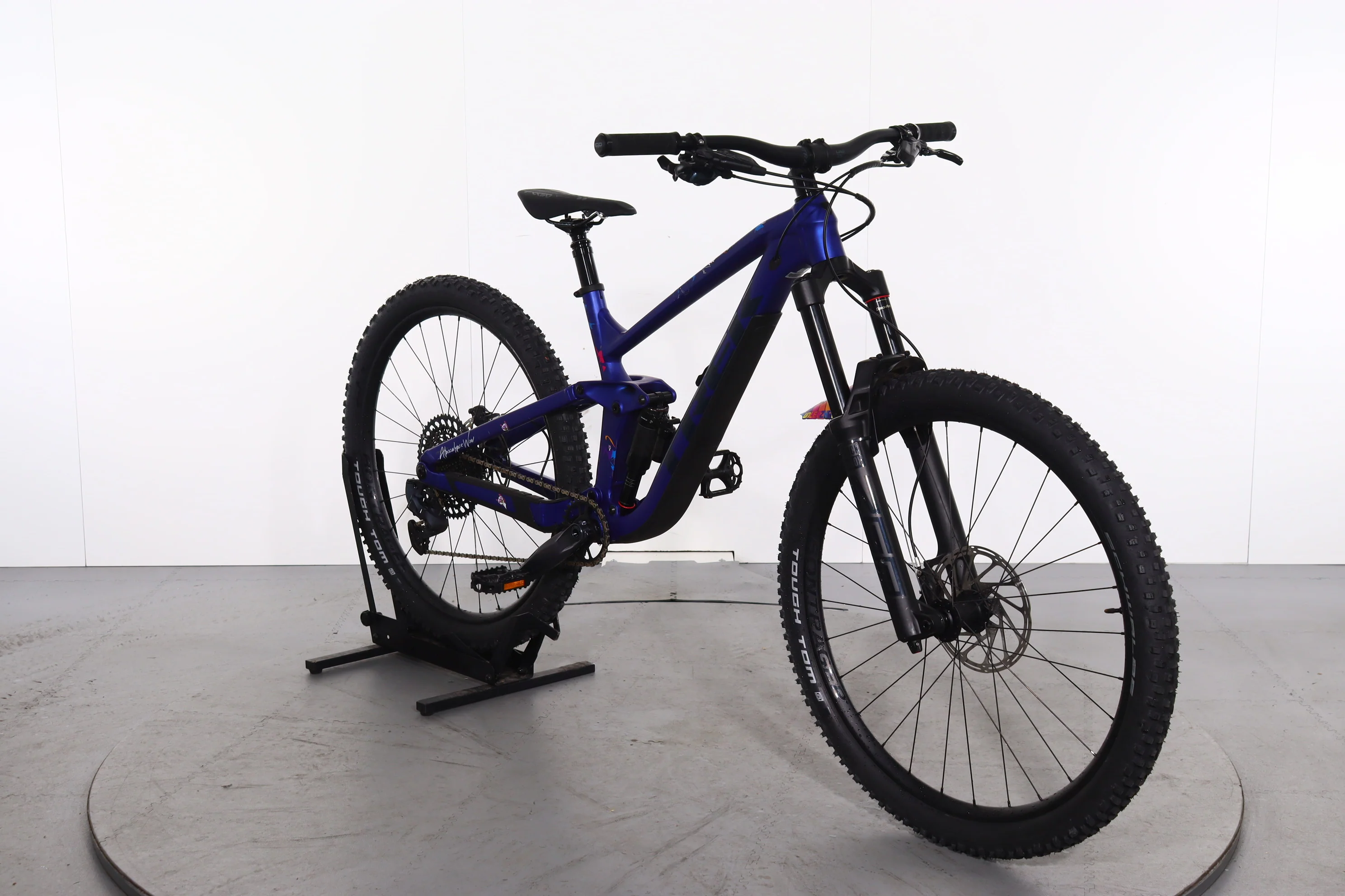 Trek Slash 8 - Image 3