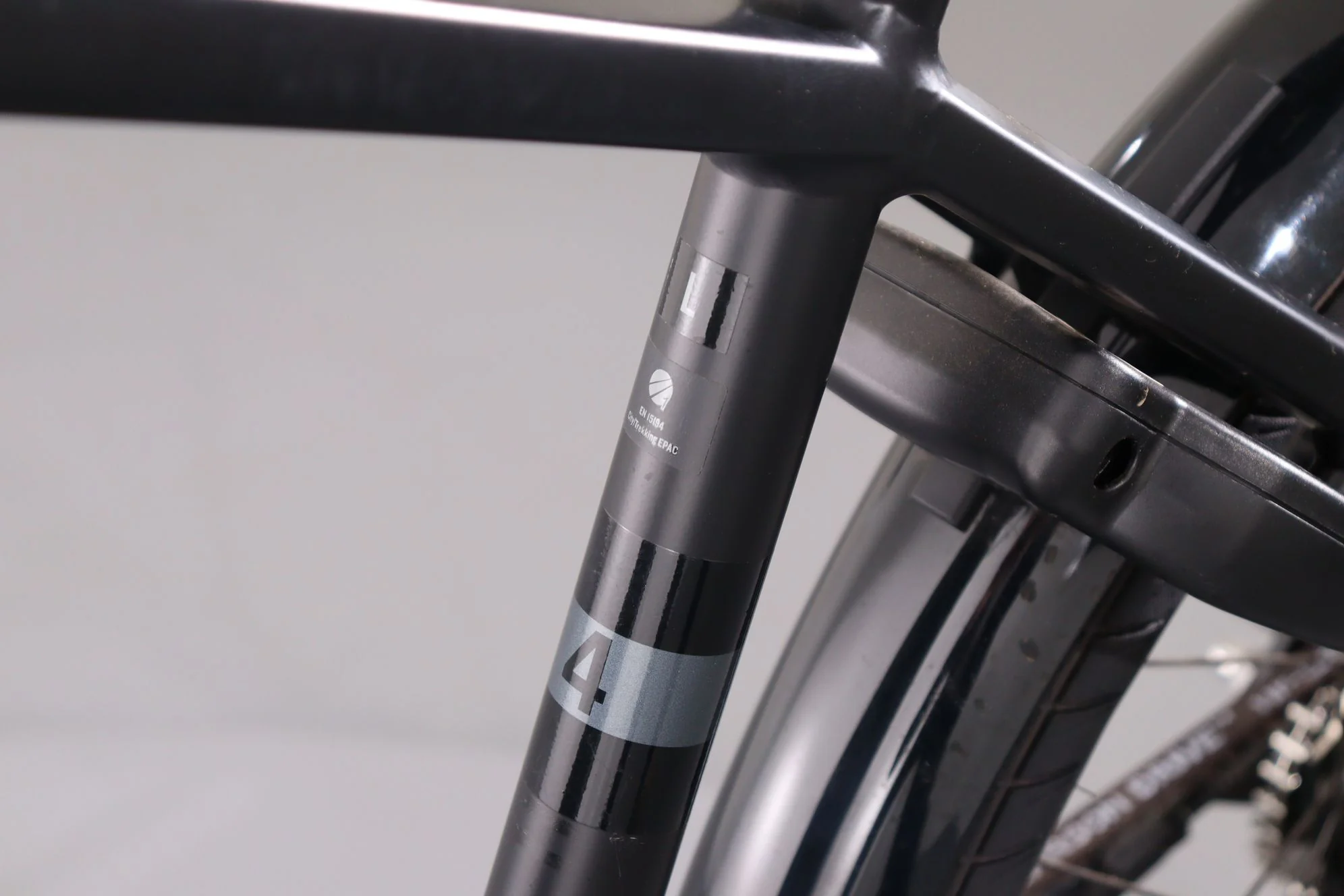 Trek TREK DISTRICT+ 4 L BK 545W - Image 11