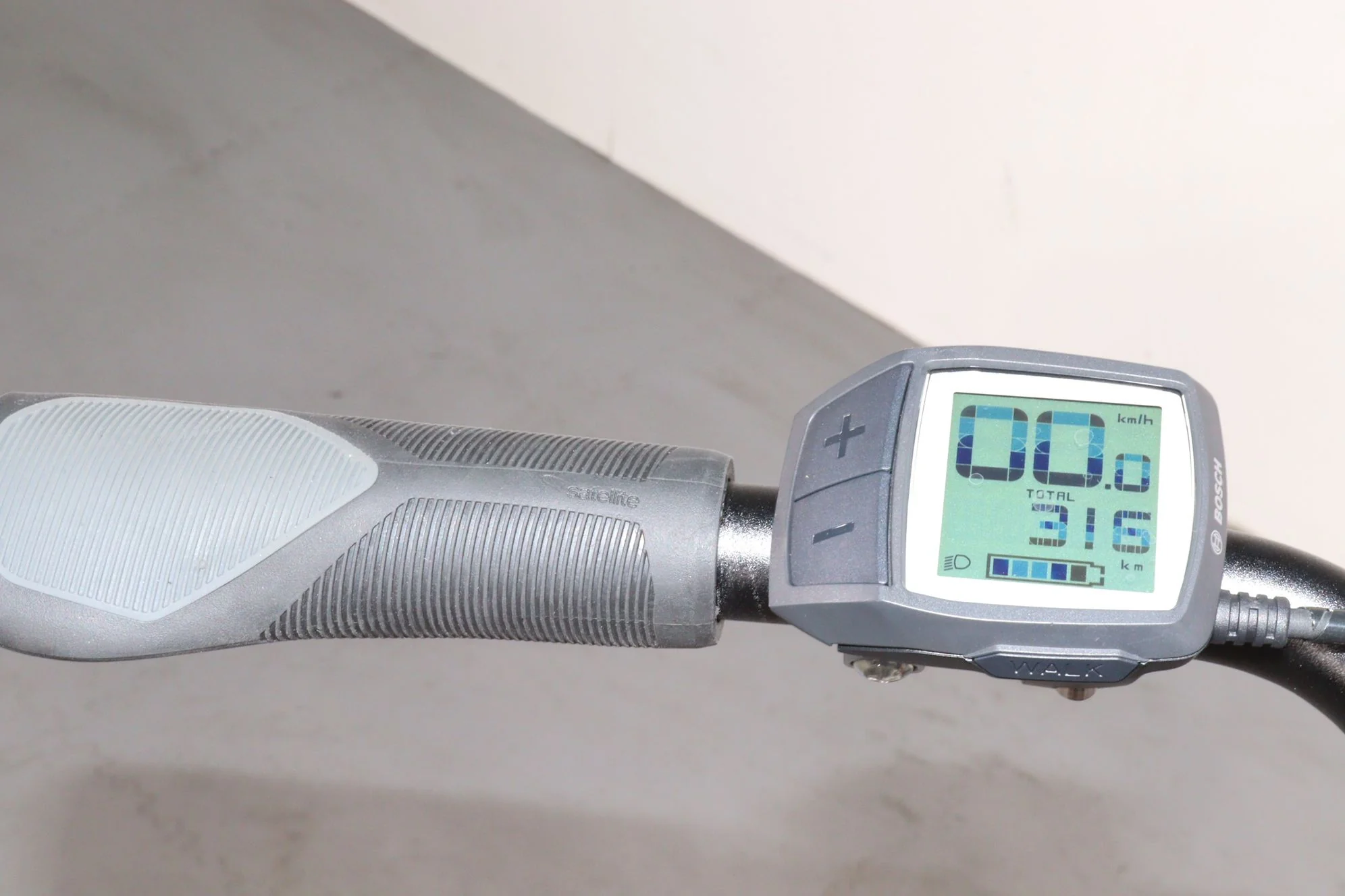 Trek Verve +1 Lowstep - Image 8
