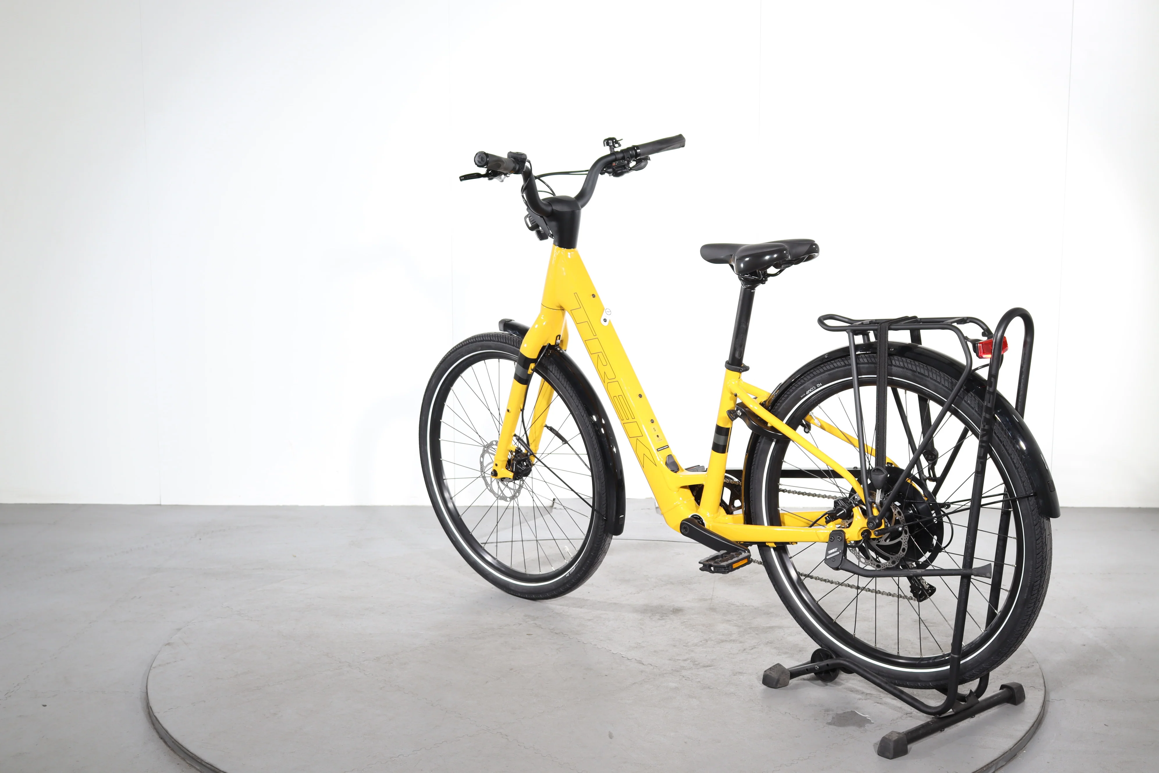 Trek Verve +1 Lowstep - Image 5