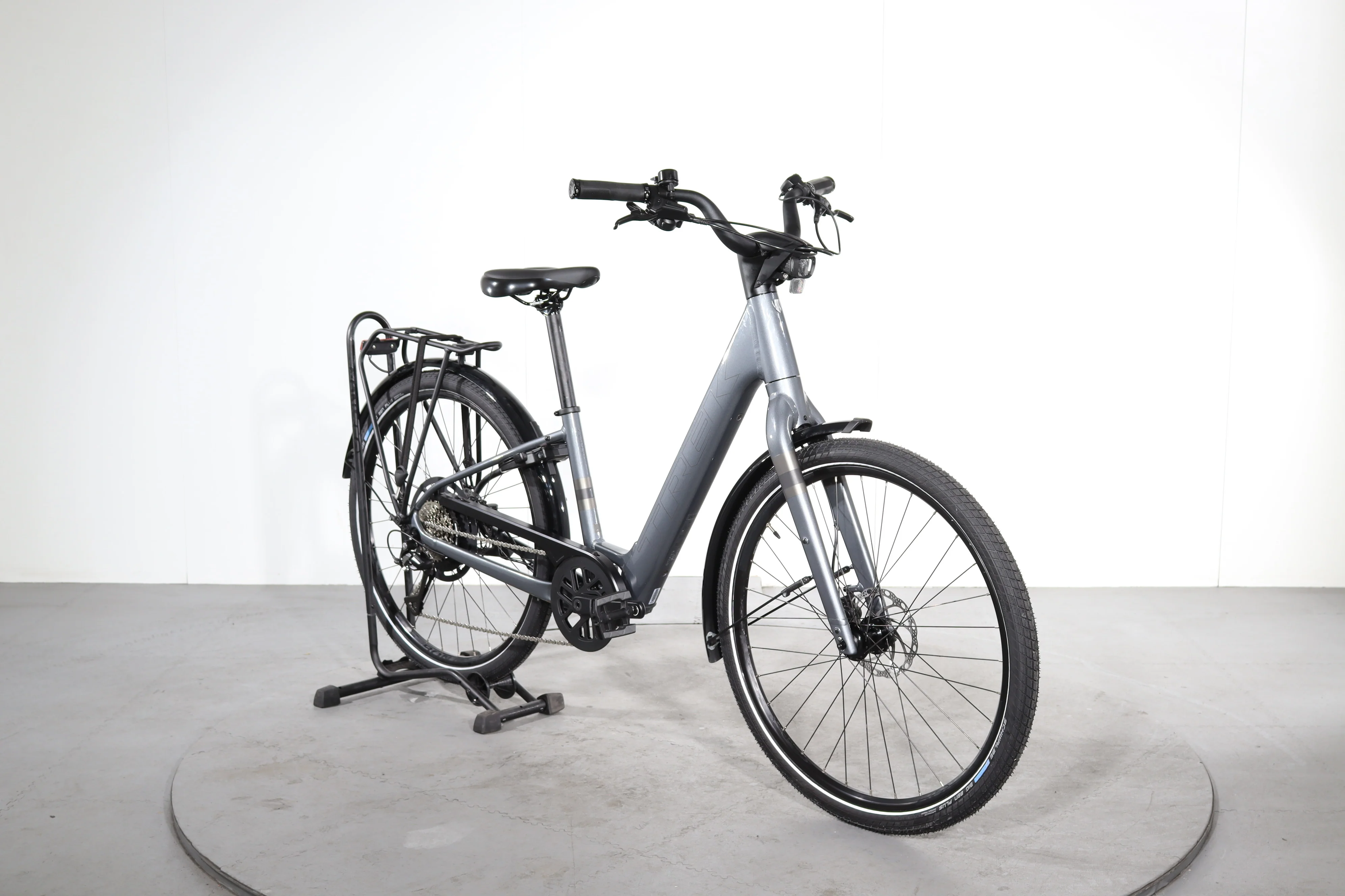 Trek Verve +1 Lowstep - Image 2