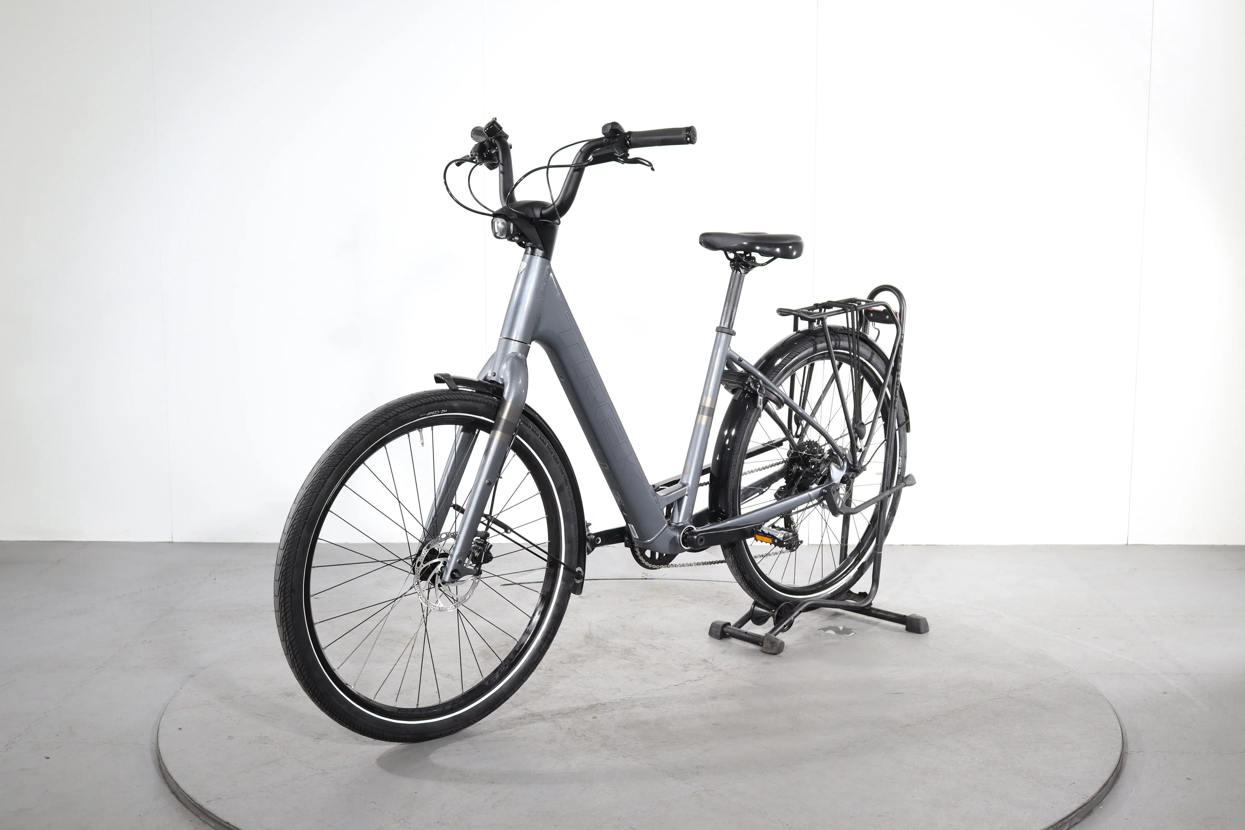 Trek Verve +1 Lowstep - Image 3