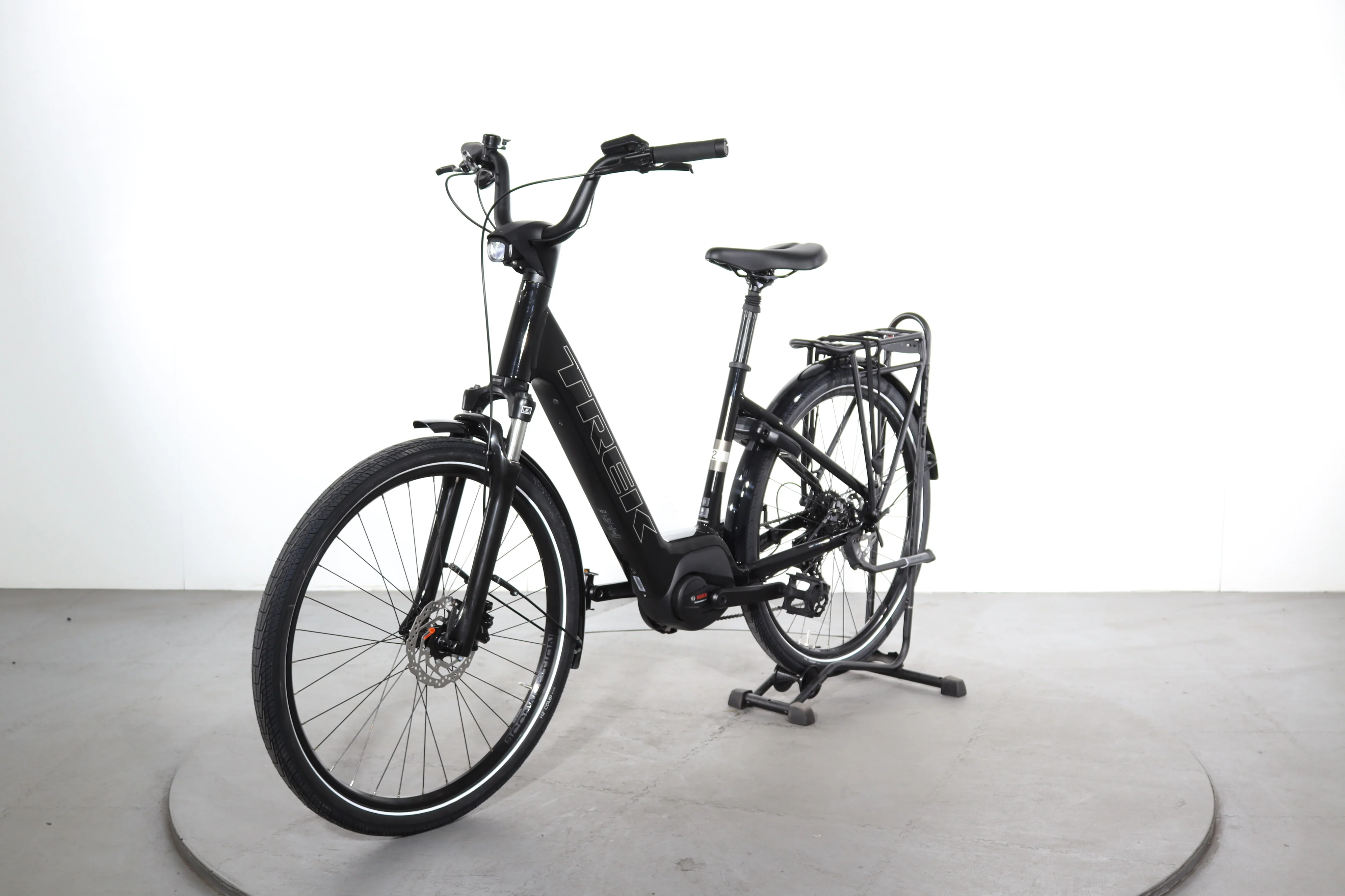 Trek Verve +2 Lowstep - Image 3