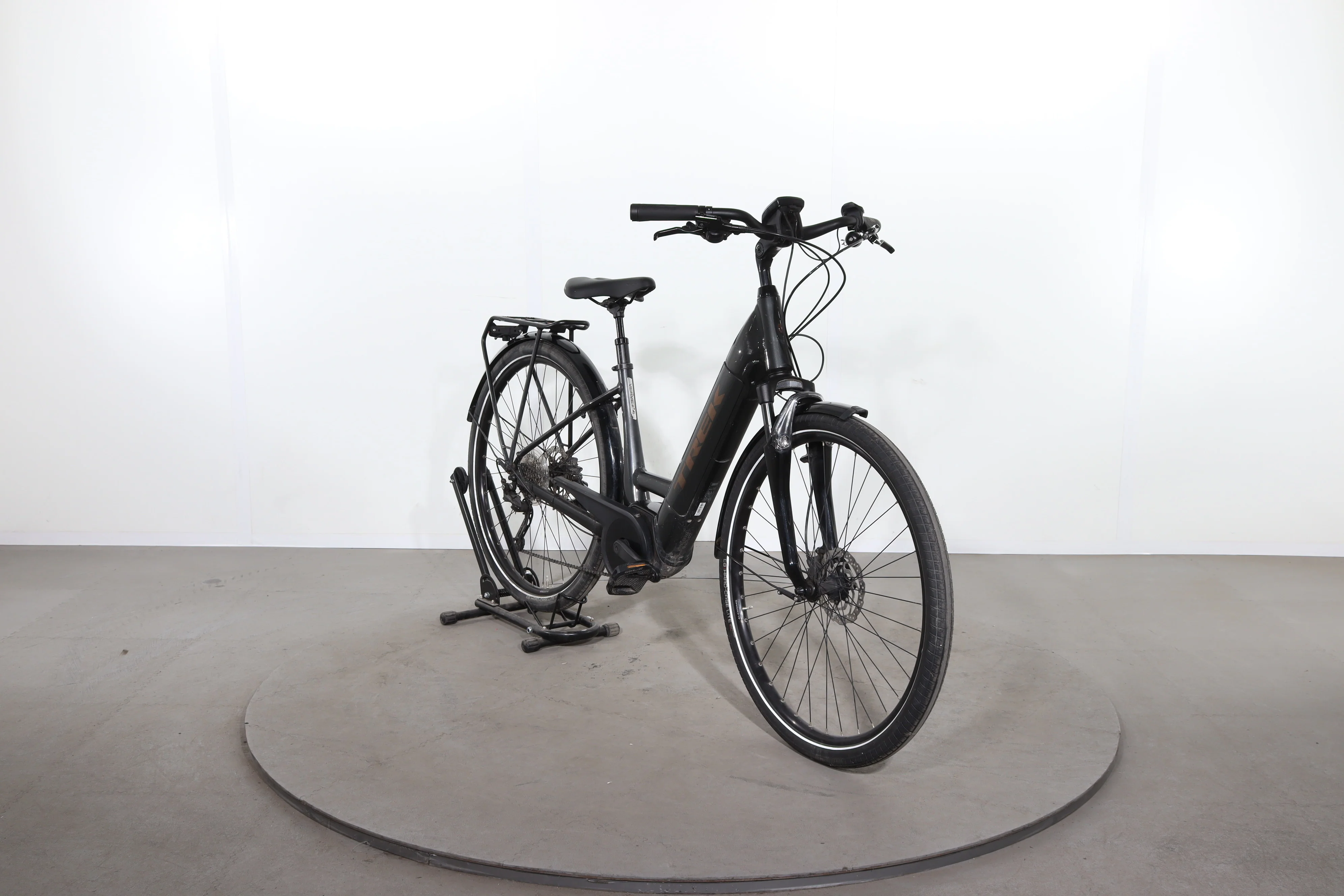 Trek Verve+ 4 Lowstep - Image 2