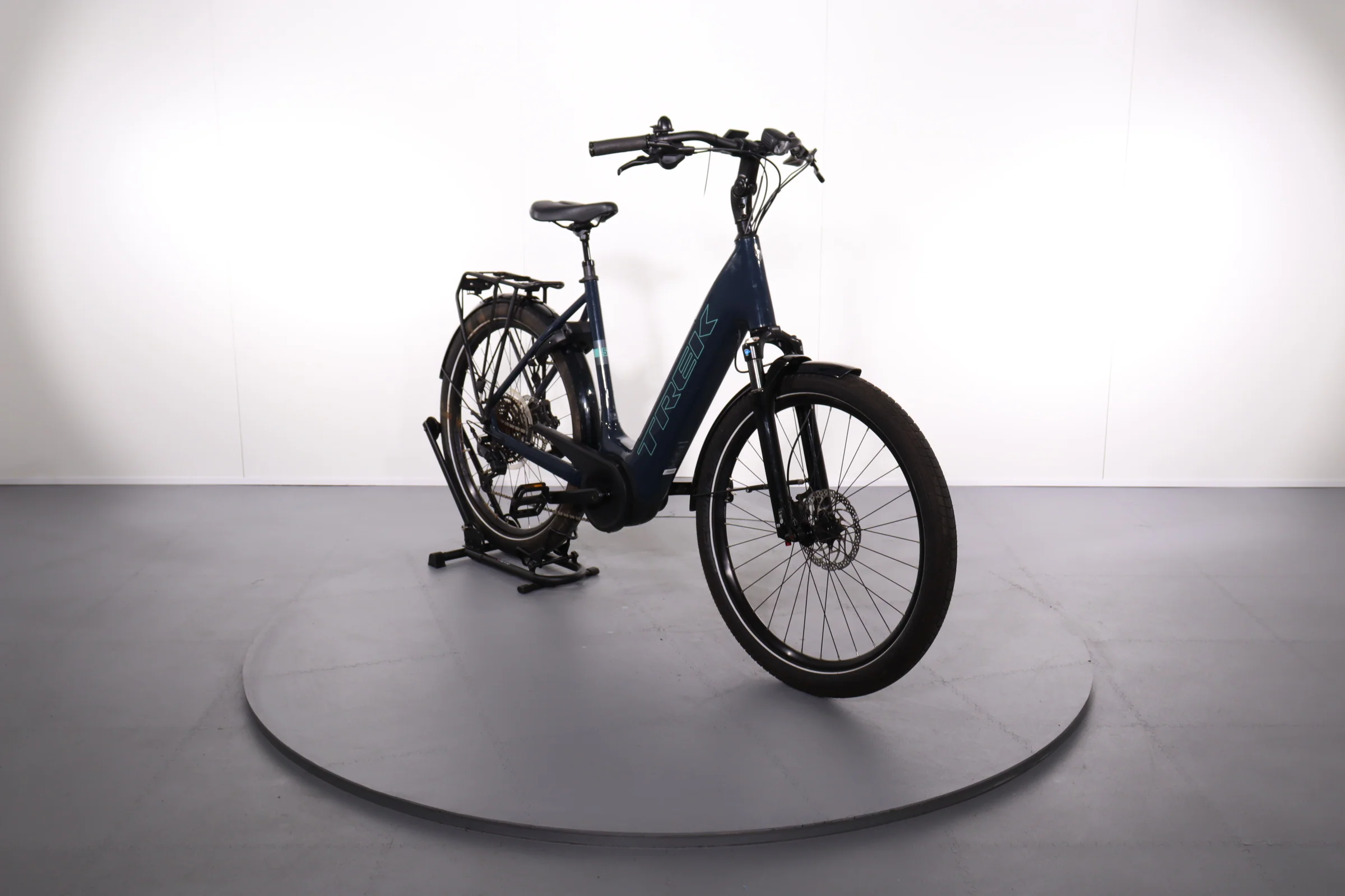 Trek Verve+ 5 Lowstep - Image 2