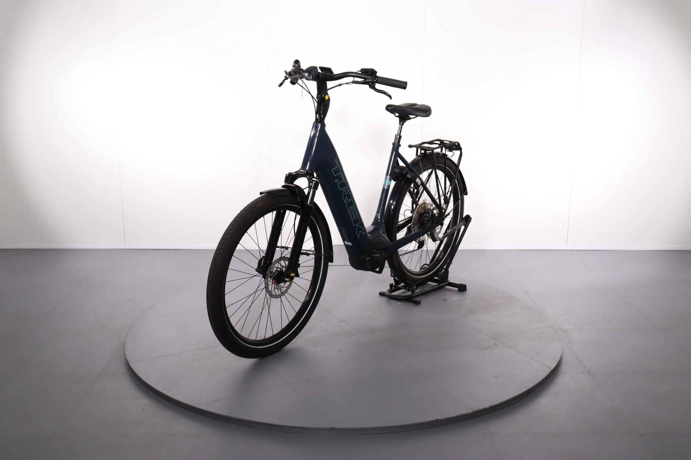 Trek Verve+ 5 Lowstep - Image 3