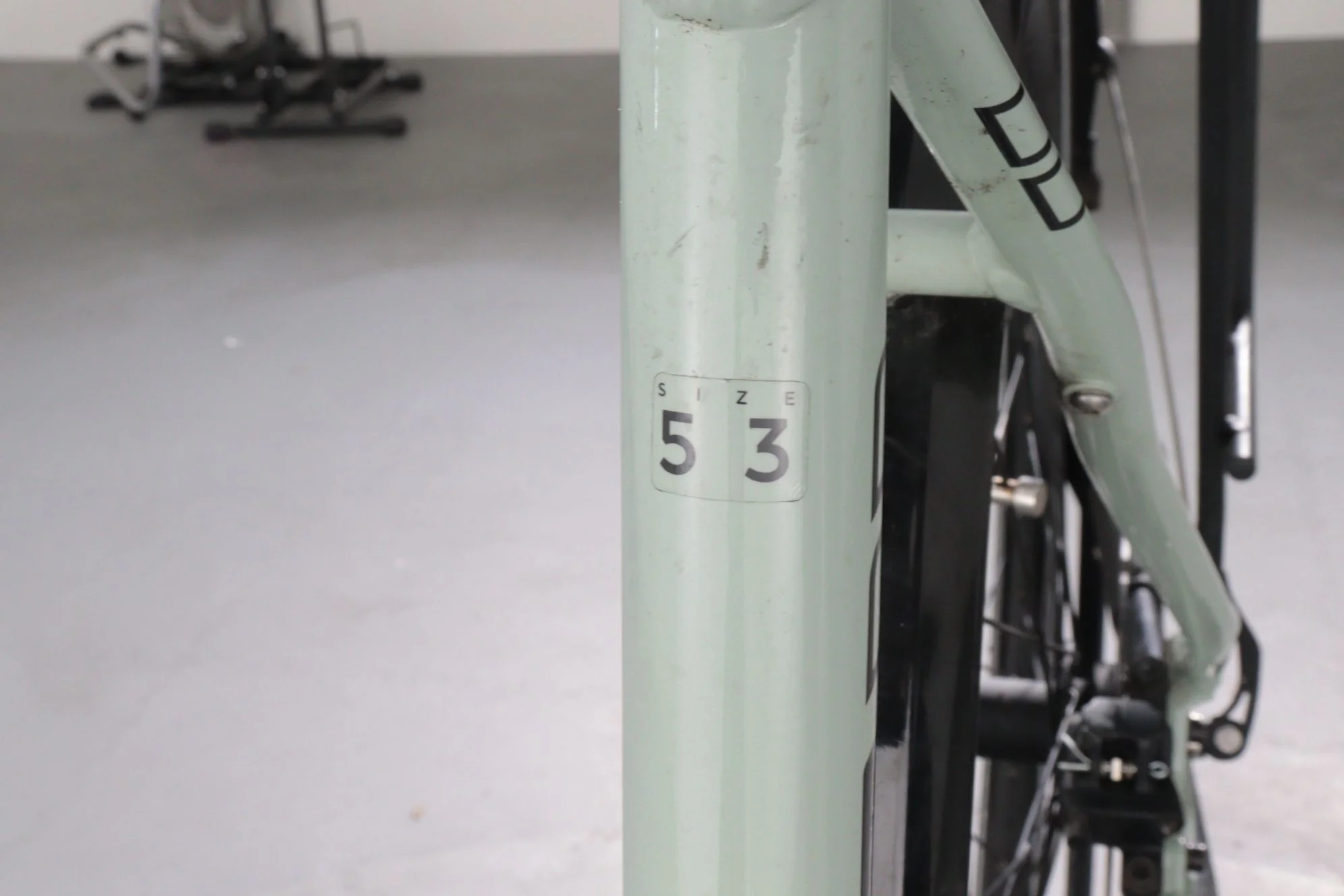 Triumph E-Bird 300 - Image 8