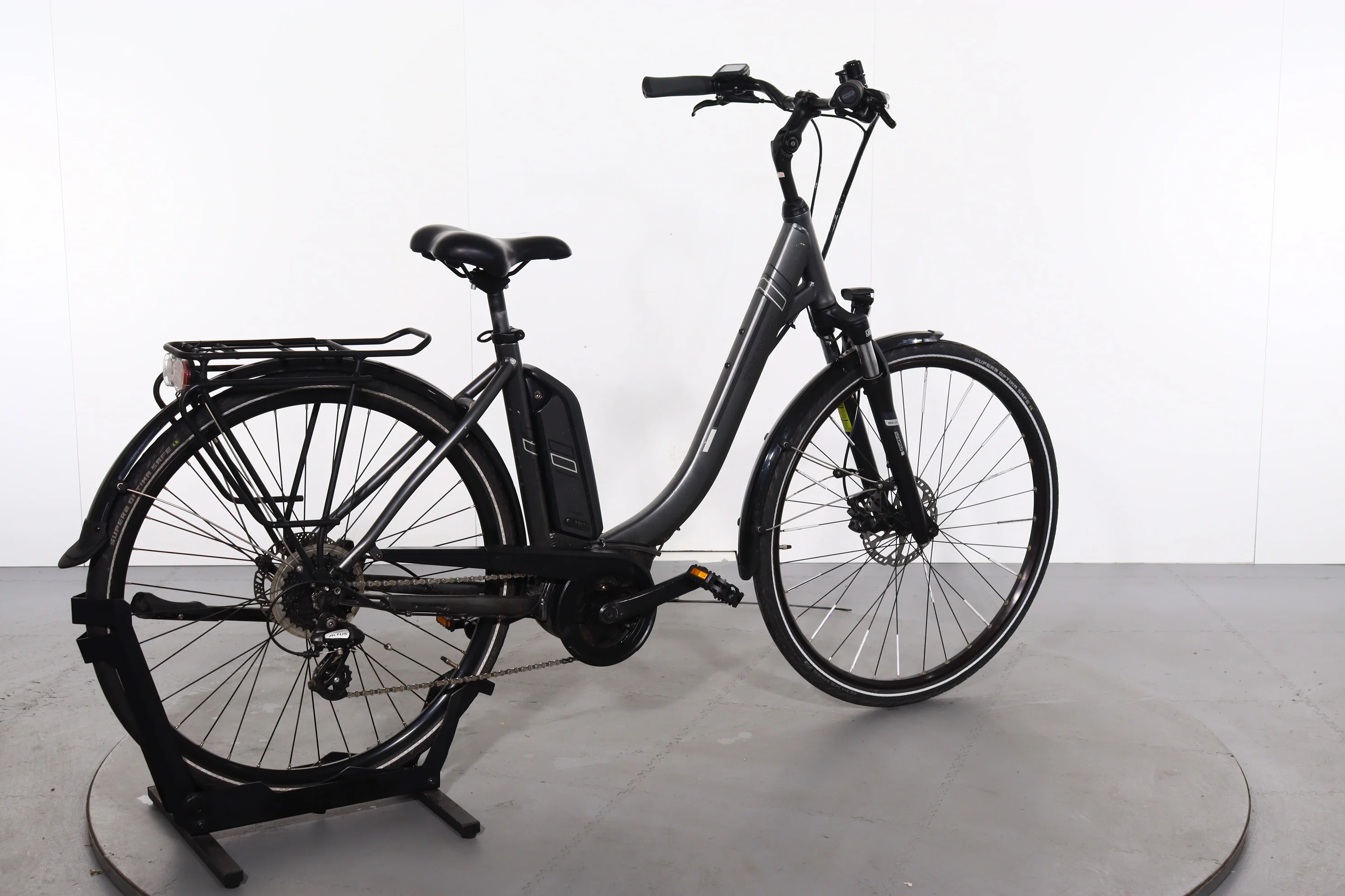 Triumph E-Bird Ultra - Image 2