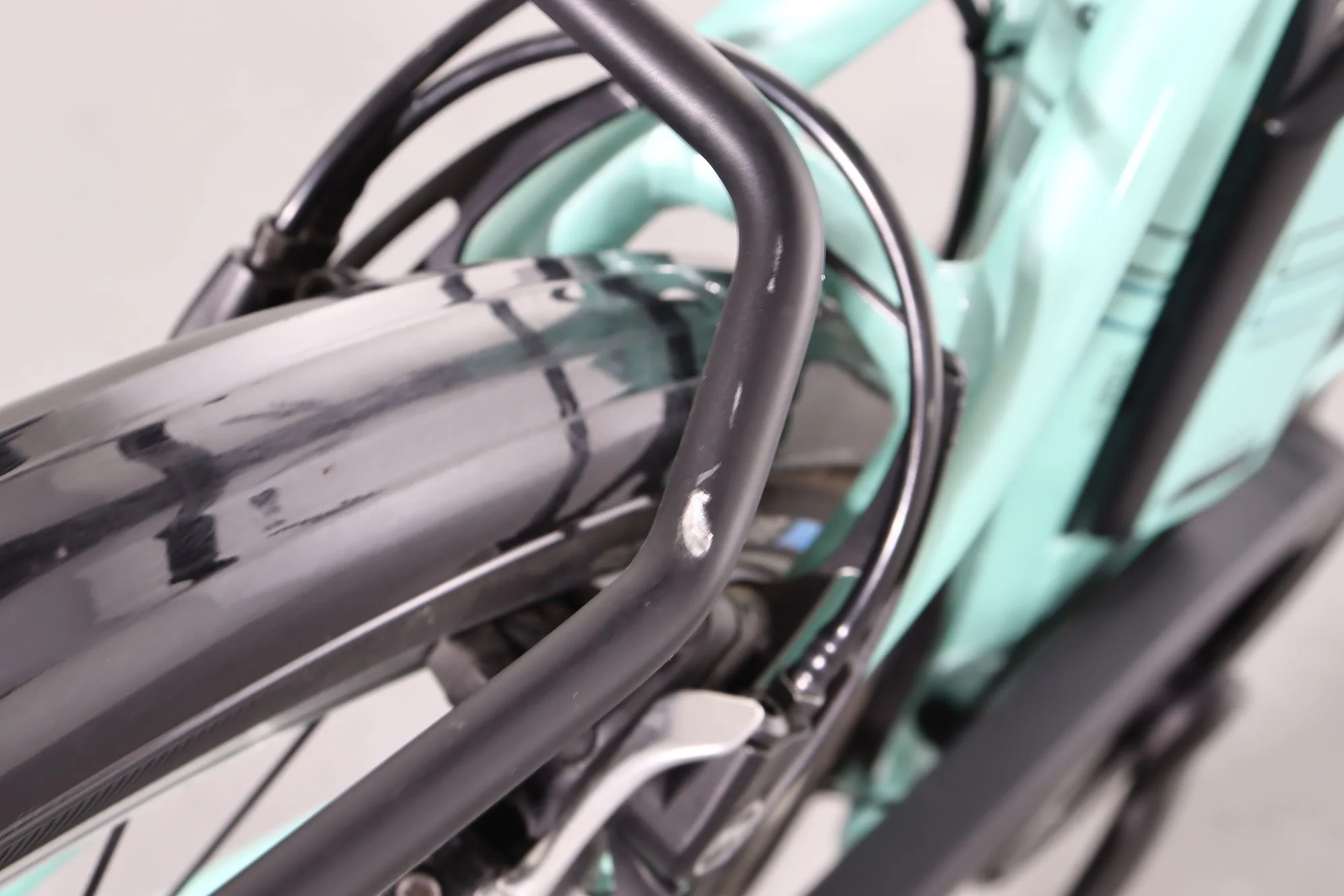 Triumph E-Cloud 4 - Image 11