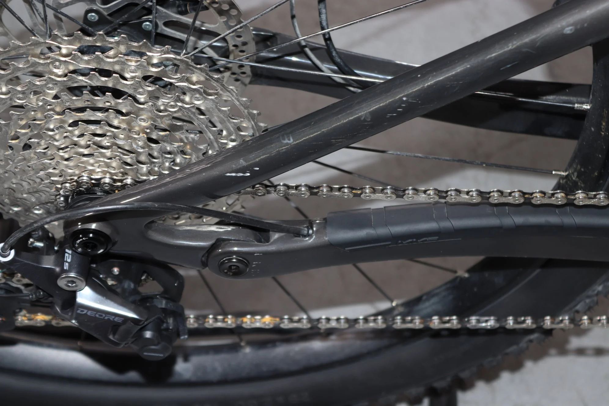 Universal Transmission X-BOLT 140 70 - Image 13