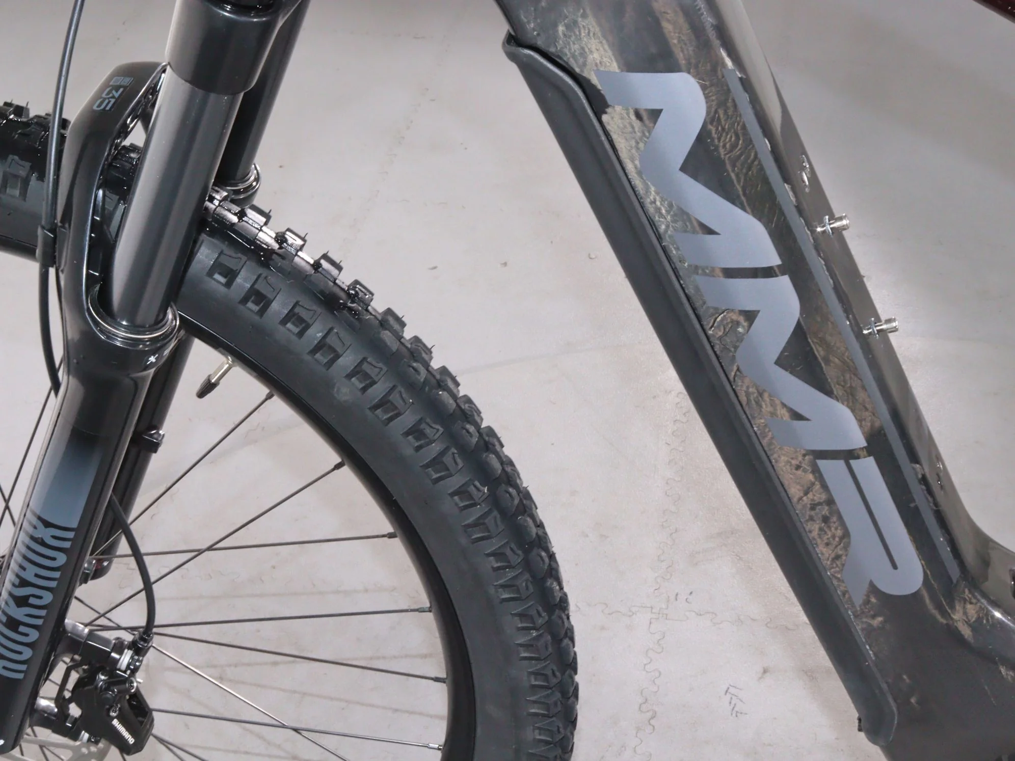 Universal Transmission X-Bolt 140 - Image 9