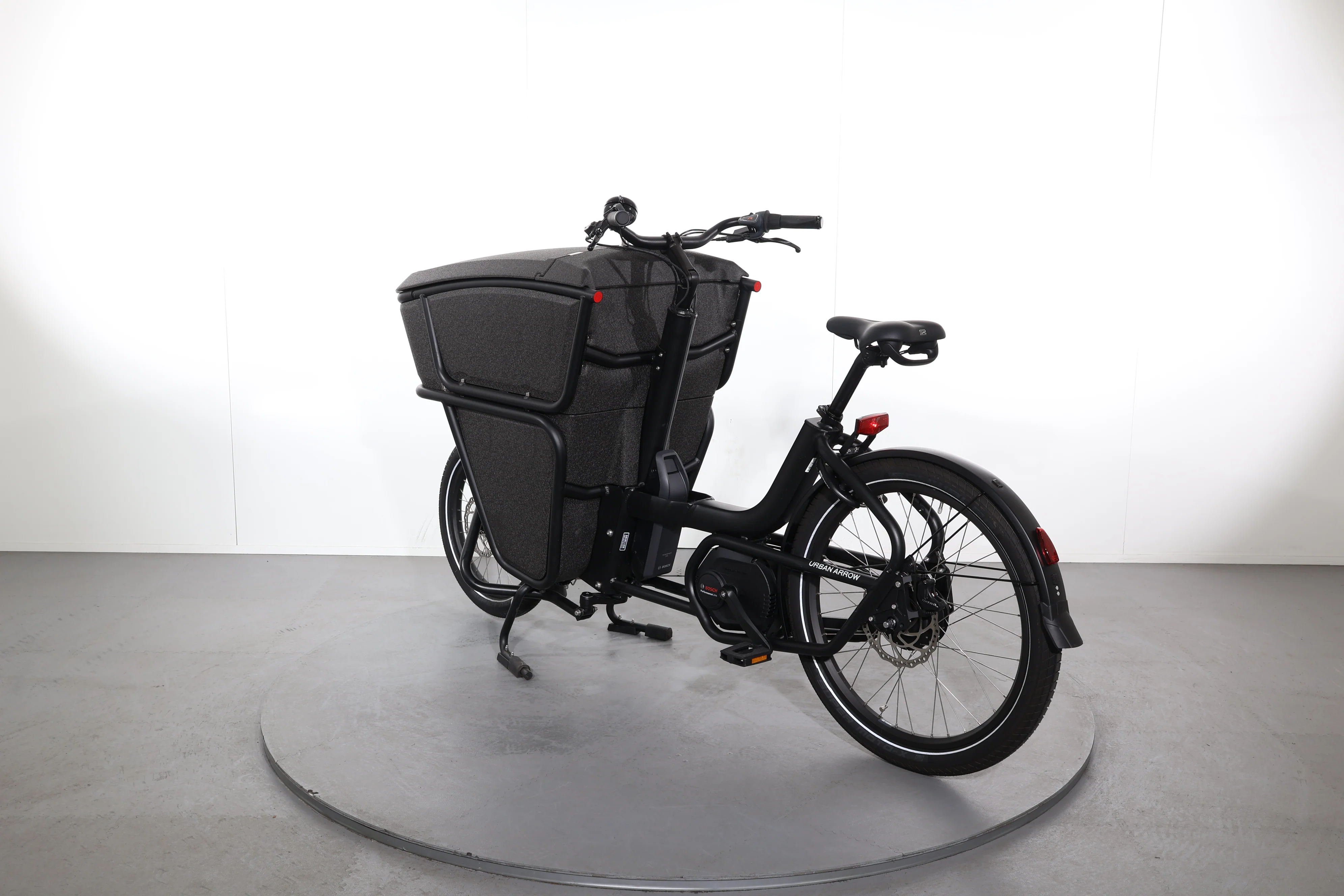 Urban Arrow Shorty Performance Essential - Image 5