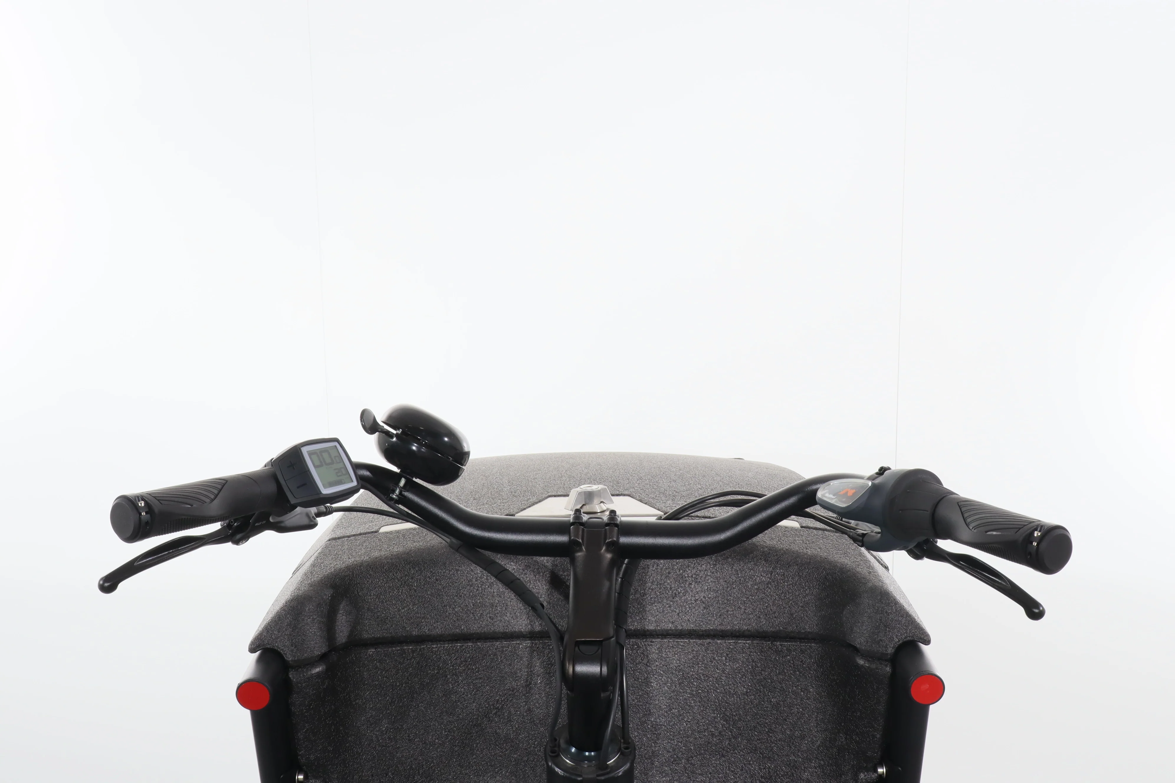 Urban Arrow Shorty Performance Essential - Image 7