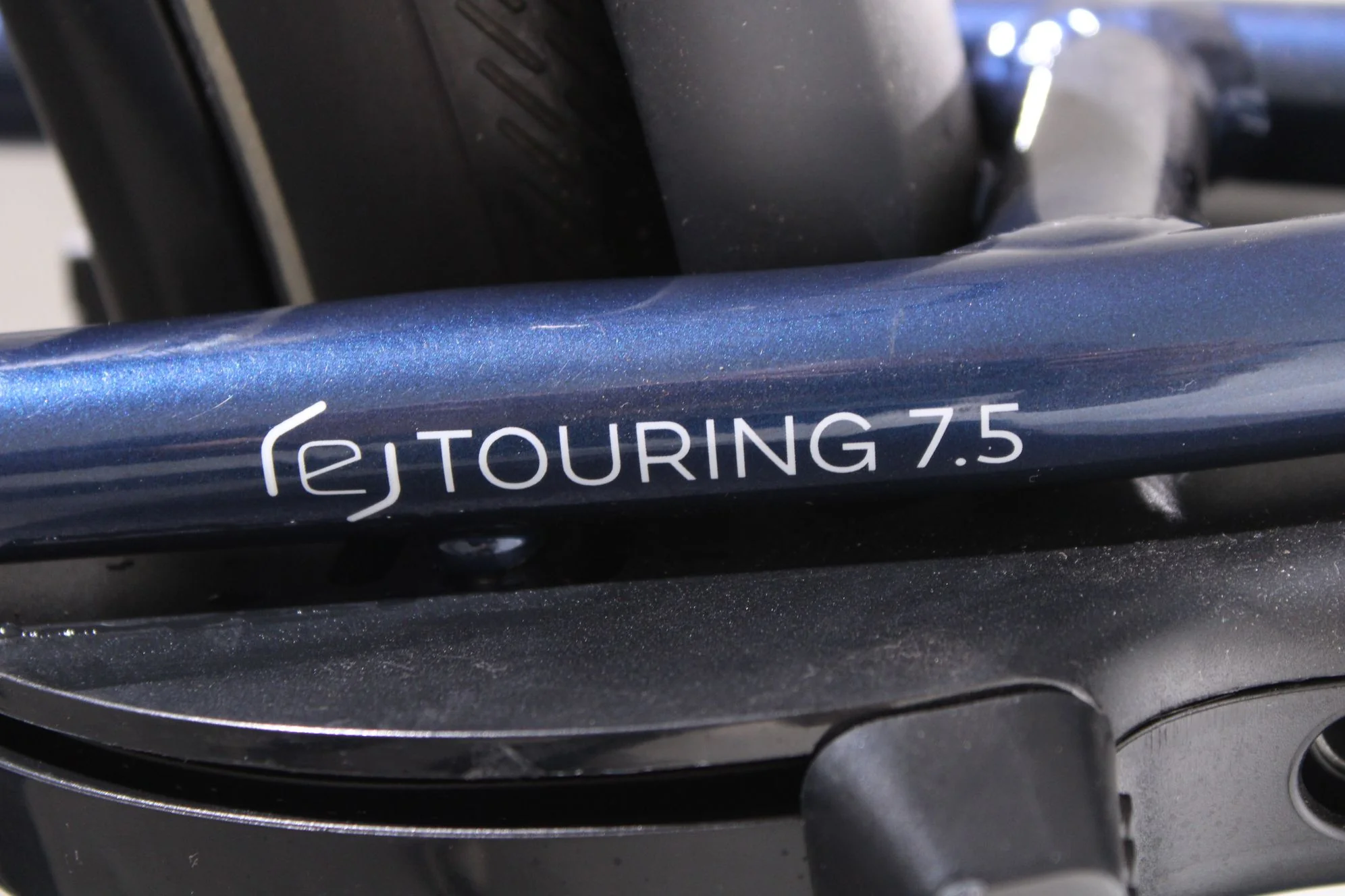 Victoria E-Touring 7.5 - Image 11
